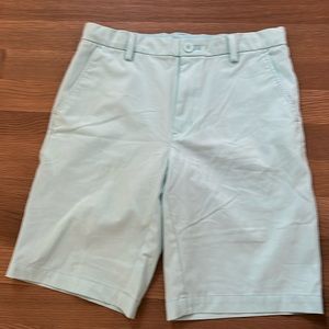 Vineyard vines performance breaker shorts boys size 14